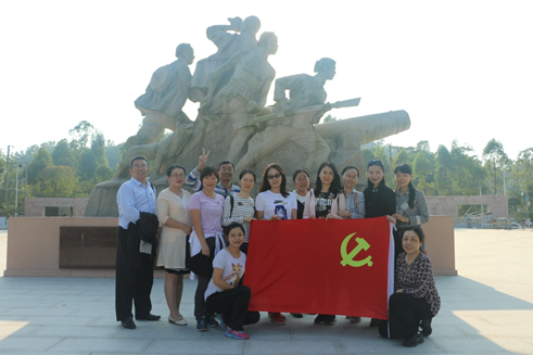 参观古炮台